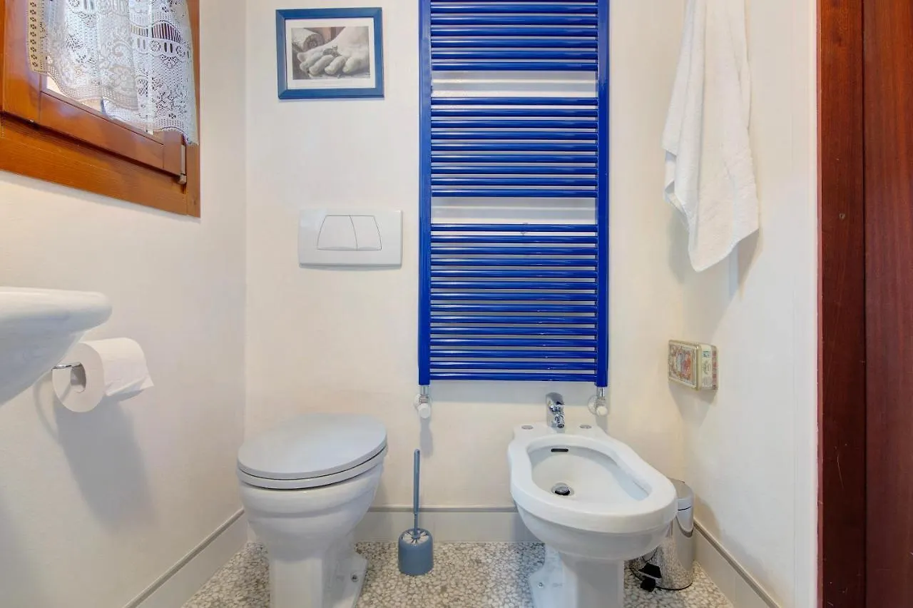 Casa Armando Apartment Laglio 0*,  Italy